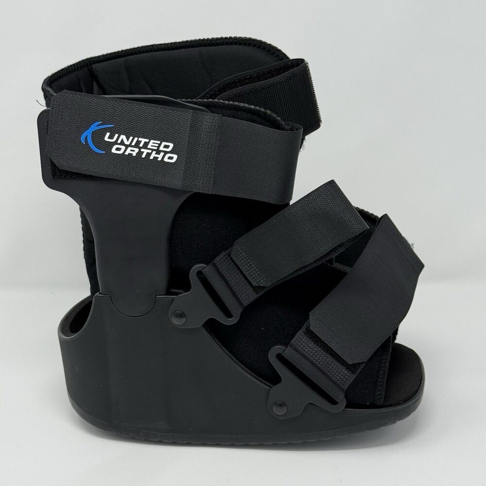 United Ortho Short Air Cam Walker Fracture Boot SMALL Black